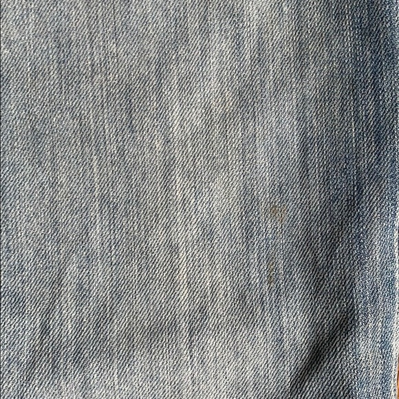 GAP Limited Edition Distressed Cropped Jeans - Picture 5 of 8